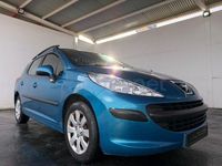 Usado Peugeot 207 90 CV (66 kW) 2008 Azul Familiar