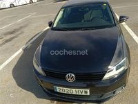 Usado VW Jetta Advance 105 CV (77 kW) 2014 Negro Berlina