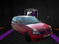Usado Renault Clio II Campus 65 CV (47 kW) 2009 Rojo Berlina
