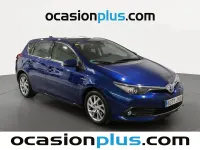 Usado Toyota Auris Active 136 CV (100 kW) 2015 Azul