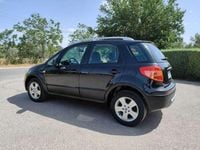 Usado Fiat Sedici Dynamic 120 CV (88 kW) 2008 Negro SUV