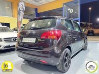 Usado Kia Venga EX 90 CV (66 kW) 2010 Granate Utilitario