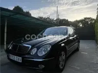 Usado Mercedes E240 Avantgarde 170 CV (125 kW) 2003 Negro Berlina