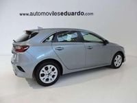 Usado Kia XCeed 120 CV (88 kW) 2022 Gris SUV