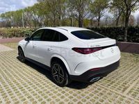 Usado Mercedes GLC300e 313 CV (230 kW) 2025 Blanco Coupe