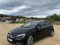 Käytetty Mercedes A200 Urban 136 HP (100 kW) 2013 Musta Sedan