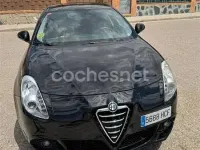 Usado Alfa Romeo Giulietta Distinctive 140 CV (102 kW) 2011 Negro Utilitario