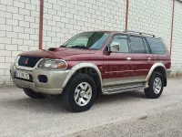 Usado Mitsubishi Montero Sport 99 CV (72 kW) 2000 Granate SUV