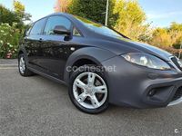 Usado Seat Altea 170 CV (125 kW) 2010 Gris / plata Monovolumen