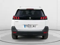 Usado Peugeot 5008 Allure 131 CV (96 kW) 2022 Blanco SUV
