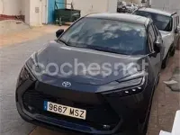 Usado Toyota C-HR Advance 184 CV (135 kW) 2023 Gris / plata SUV