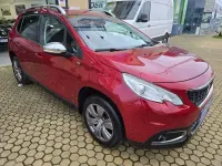 Usado Peugeot 2008 Style 100 CV (73 kW) 2017 Granate SUV