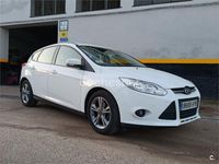 Usado Ford Focus Trend 115 CV (84 kW) 2014 Blanco Berlina