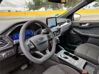 Usado Ford Kuga ST-Line 225 CV (165 kW) 2023 Negro SUV