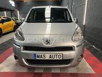 Usado Peugeot Partner Tepee Access 92 CV (67 kW) 2015 Gris / plata Monovolumen