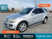 Usado Mercedes ML300 204 CV (150 kW) 2006 Gris / plata SUV