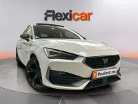 Usado Cupra Leon 150 CV (110 kW) 2023 Blanco Berlina