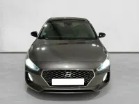 Usado Hyundai i30 Style 136 CV (100 kW) 2017 Gris Berlina