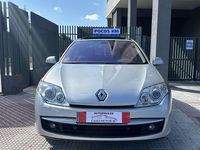 Usado Renault Laguna III Dynamique 131 CV (96 kW) 2008 Gris Familiar