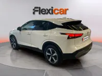 Usado Nissan Qashqai N-Connecta 158 CV (116 kW) 2023 Blanco SUV