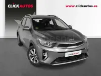 Usado Kia Stonic 100 HP (73 kW) 2025 Cinzento SUV