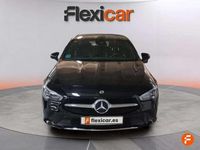 Usado Mercedes CLA220 Shooting Brake 190 CV (139 kW) 2021 Negro Familiar