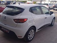 Usado Renault Clio IV Business 75 CV (55 kW) 2019 Blanco Berlina