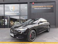 Usado Maserati Levante GranLusso 350 CV (257 kW) 2018 Negro SUV
