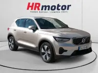 Usado Volvo XC40 Core 211 CV (155 kW) 2023 Beige SUV