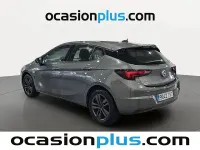 Usado Opel Astra Design & Tech 122 CV (89 kW) 2021 Gris Berlina