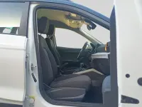 Usado Seat Arona Style 115 CV (84 kW) 2025 Blanco SUV