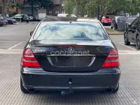 Usado Mercedes E350 Classic 272 CV (200 kW) 2005 Negro Berlina