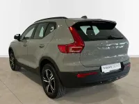 Nuevo Volvo XC40 Plus 163 CV (119 kW) 2026 Gris / plata SUV