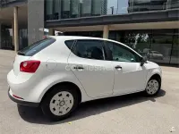 Usado Seat Ibiza 60 CV (44 kW) 2010 Blanco Berlina