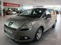 Usado Peugeot 5008 Premium 110 CV (80 kW) 2010 Beige Monovolumen