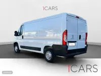 Usado Peugeot Boxer 120 CV (88 kW) 2022 Blanco Van