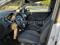 Usado Seat Leon ST Style 105 CV (77 kW) 2014 Blanco Familiar