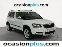 Usado Skoda Yeti Outdoor Ambition 105 CV (77 kW) 2015 Blanco SUV