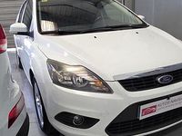 Usado Ford C-MAX Trend 100 CV (73 kW) 2010 Blanco Monovolumen