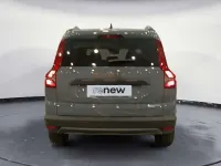 Usado Dacia Jogger Extreme 110 CV (80 kW) 2025 Gris Monovolumen