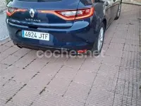Usado Renault Mégane III Zen 130 CV (95 kW) 2016 Azul Berlina