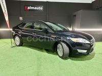 Usado Ford Mondeo Ghia 130 CV (95 kW) 2007 Negro Berlina