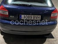 Usado Audi A3 Attraction 102 CV (75 kW) 2002 Azul Utilitario