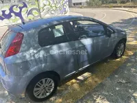 Usado Fiat Grande Punto Active 75 CV (55 kW) 2006 Gris / plata Utilitario
