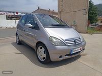 Usado Mercedes A170 Elegance 90 CV (66 kW) 2000 Gris Utilitario