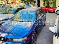 Usado Seat Leon 110 CV (80 kW) 2002 Azul Utilitario