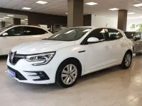 Usado Renault Mégane Business 116 CV (85 kW) 2021 Blanco Utilitario