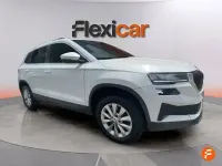 Usado Skoda Karoq Ambition 150 CV (110 kW) 2022 Blanco SUV