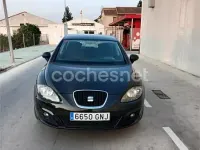 Usado Seat Leon Ecomotive 105 CV (77 kW) 2009 Negro Utilitario
