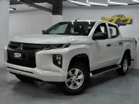 Usado Mitsubishi L200 150 CV (110 kW) 2022 Blanco Pickup/Camioneta